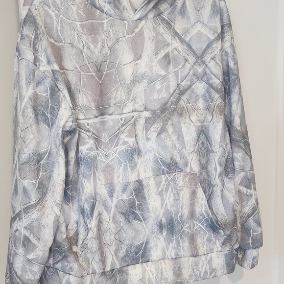 ME Makeover Essentials Women's Gray Camouflage Cowl Sweater - Picture 4 of 5
